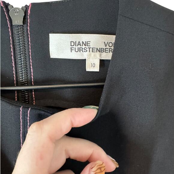 Diane von Furstenburg Tedi Seam Dress Black Pink Stitching 10‎ Wool Shift Sheath - Picture 5 of 9